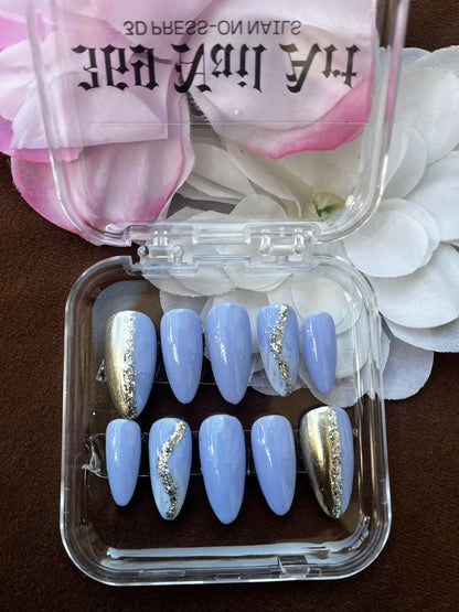 Sky Short Oval Claws